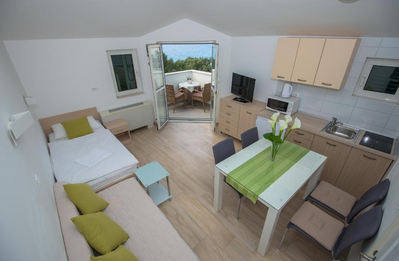 Apartments Beach Makarska Exterior photo